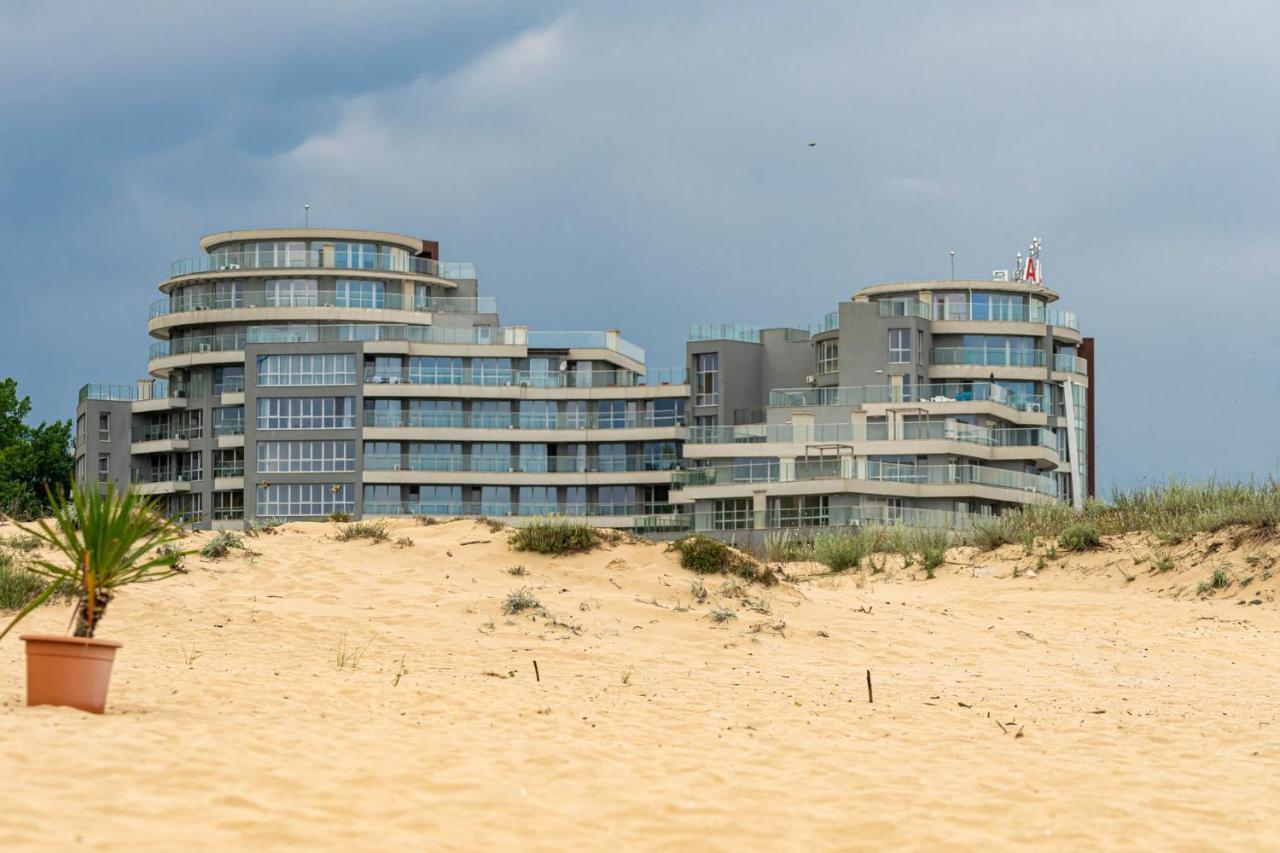 Aparthotel プリモルスコ エクステリア 写真
