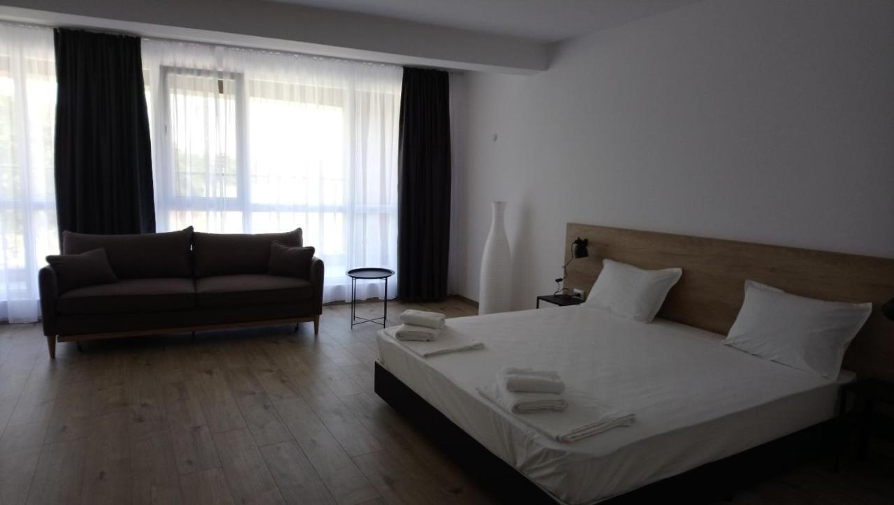 Aparthotel プリモルスコ エクステリア 写真