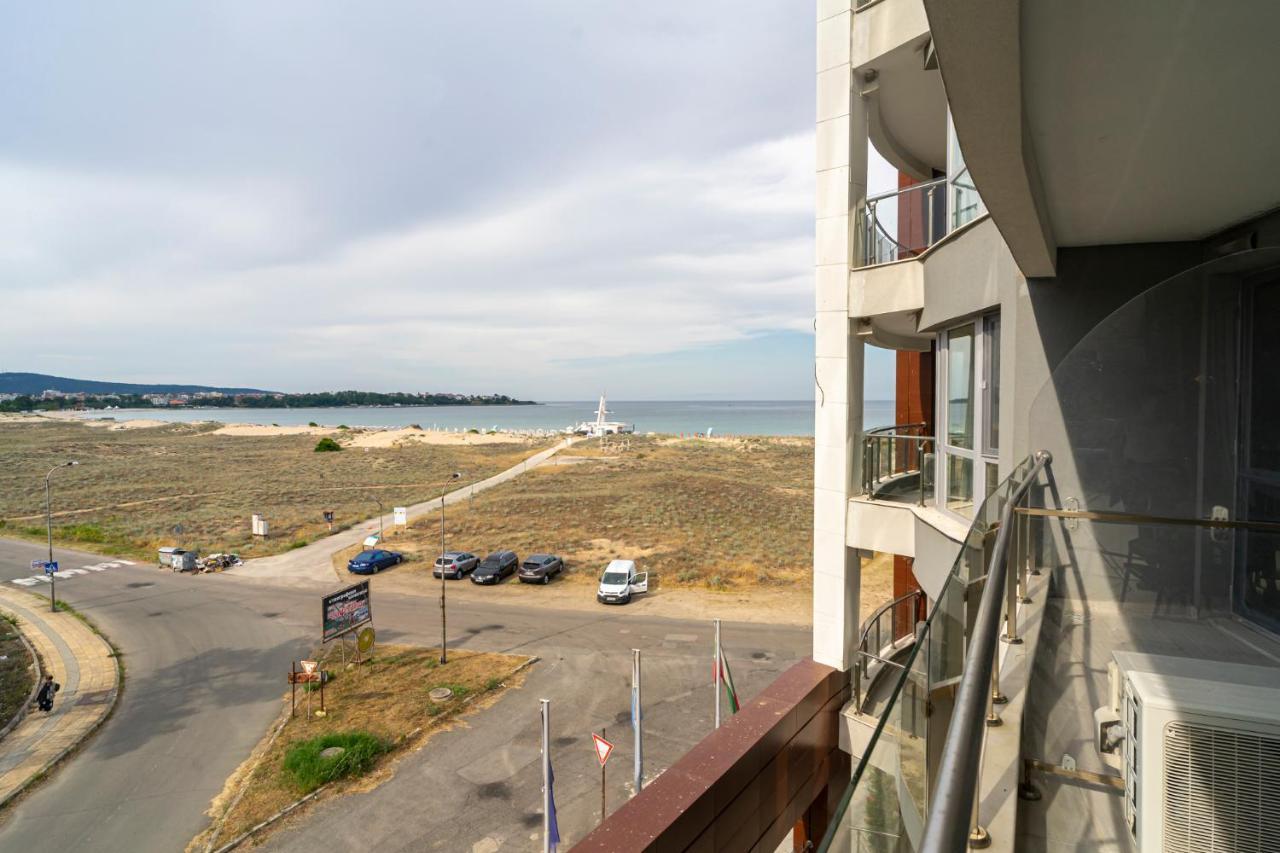 Aparthotel プリモルスコ エクステリア 写真