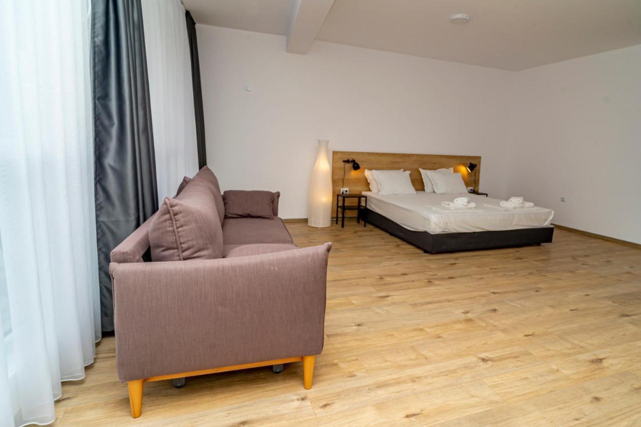 Aparthotel プリモルスコ エクステリア 写真