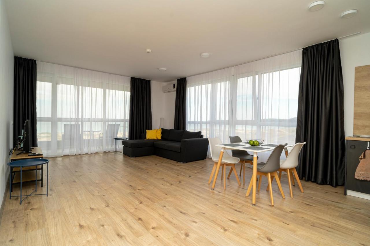Aparthotel プリモルスコ エクステリア 写真