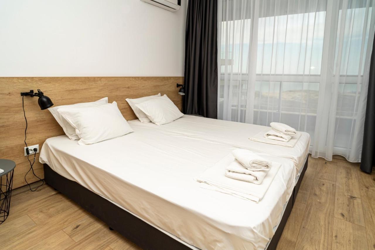 Aparthotel プリモルスコ エクステリア 写真