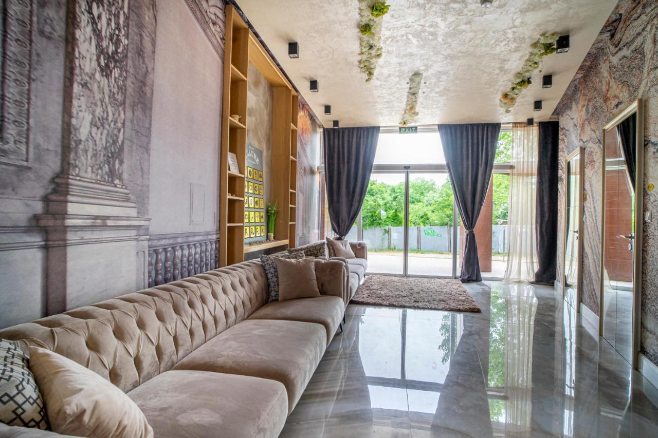 Aparthotel プリモルスコ エクステリア 写真