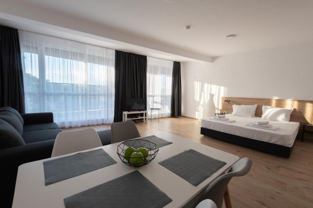Aparthotel プリモルスコ エクステリア 写真
