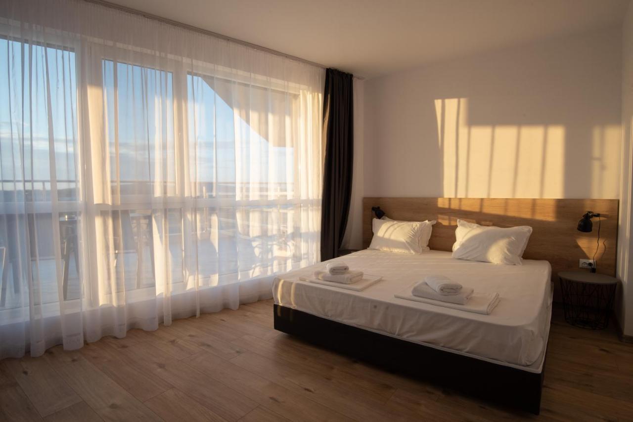 Aparthotel プリモルスコ エクステリア 写真